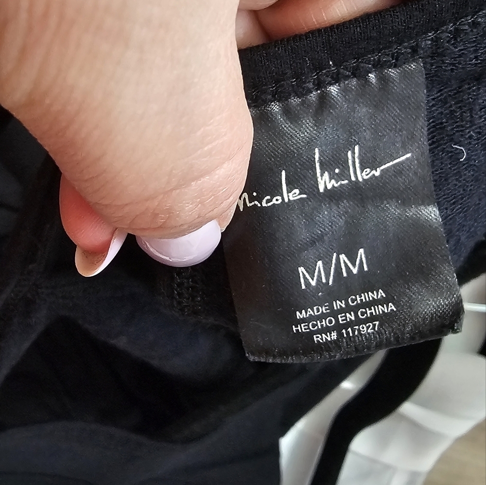 Nicole Miller Black Cut Out Sleeveless Tank Top - Picture 5 of 6
